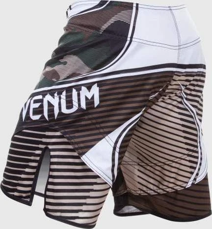 MMA šortai Venum Camo Hero, žali/rudi