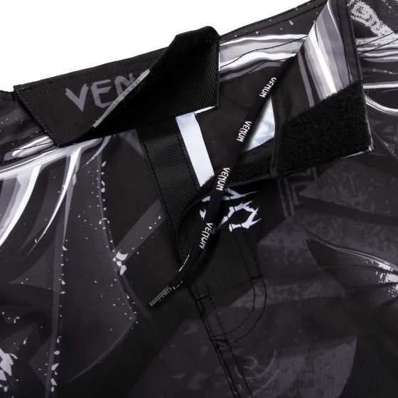 Kovos šortai Venum Gladiator 3.0, juodi/balti