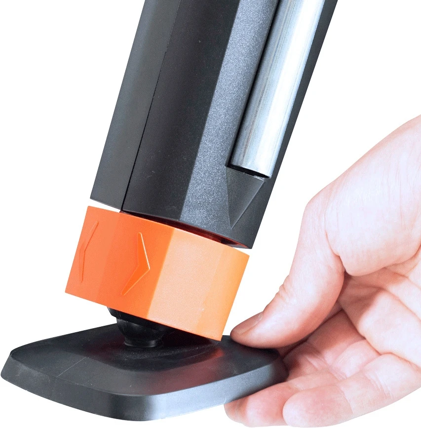 Stalo teniso stalas Cornilleau 600X Outdoor - Juodas
