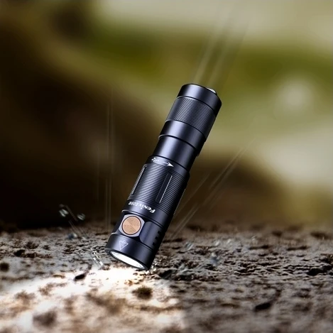 LED žibintuvėlis Fenix E09R