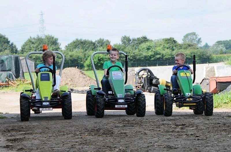 Mašinėlė BERG Go-kart Jeep Revolution BFR-3