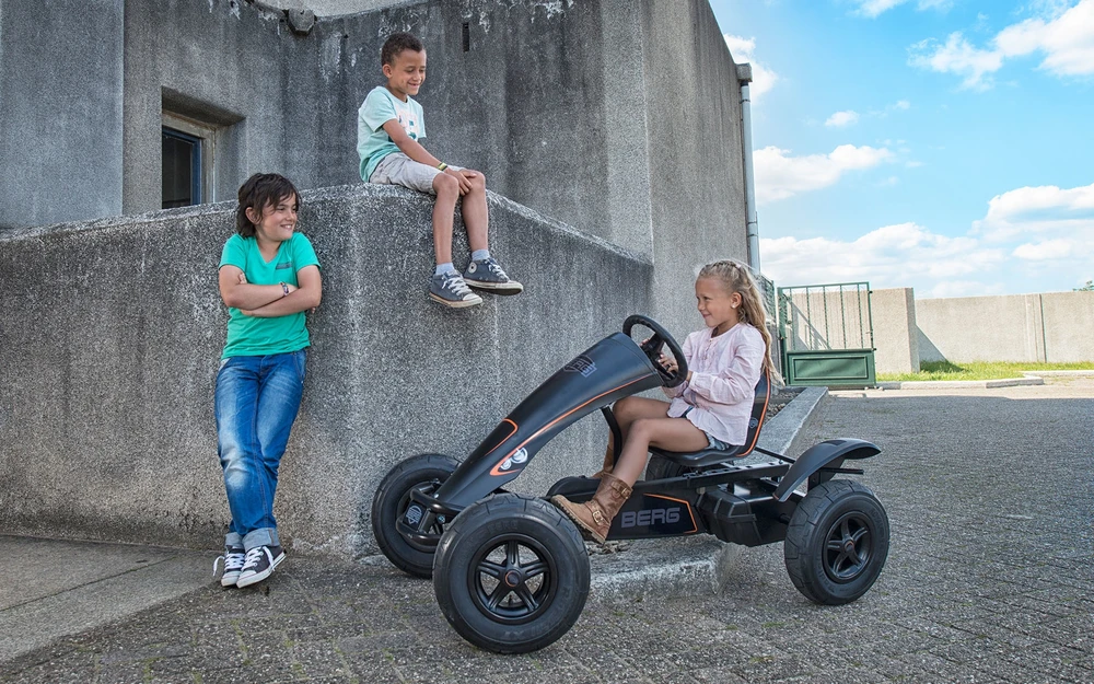Mašinėlė GO-kartas Berg Juodas Edition BFR (iki 100kg)