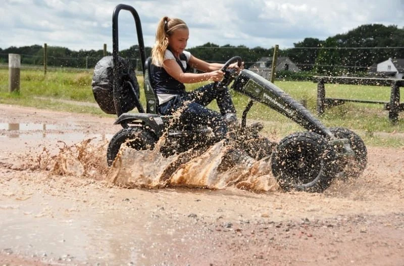 Mašinėlė BERG Go-kart Jeep Revolution BFR-3