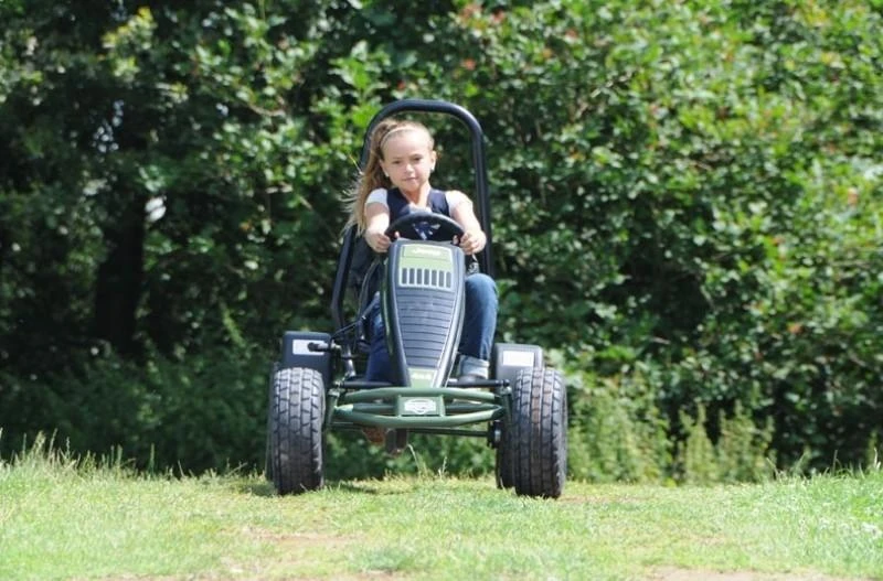Mašinėlė BERG Go-kart Jeep Revolution BFR-3
