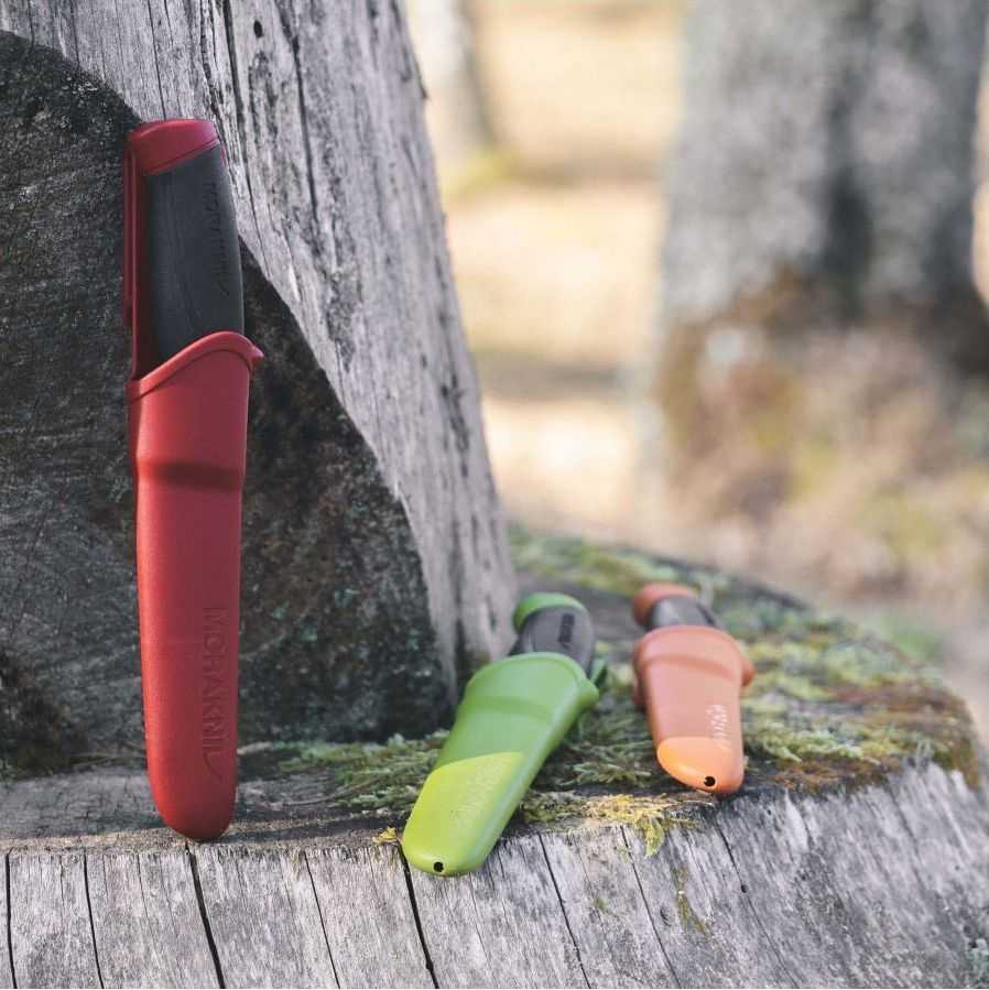 Peilis Morakniv Companion, nerūdijantis plienas, tamsiai oranžinis
