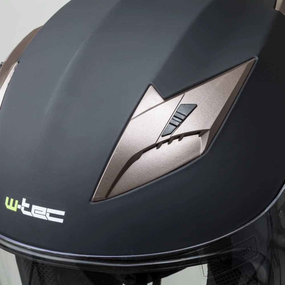 Moto šalmas W-TEC YM-627