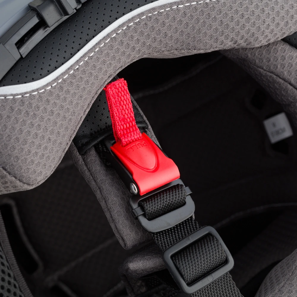 Motociklininko šalmas su pakeliamu žandikauliu W-TEC Sabron P/J