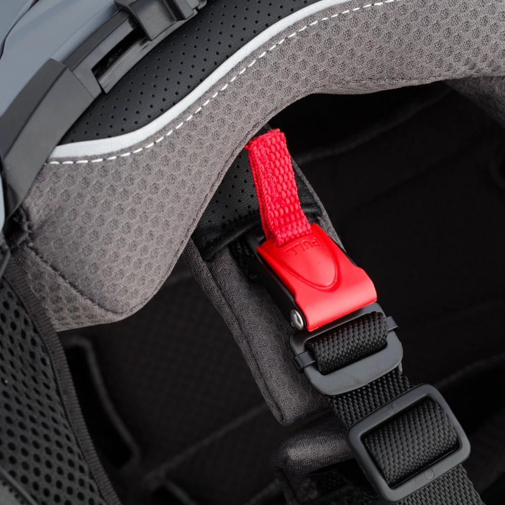 Motociklininko šalmas su pakeliamu žandikauliu W-TEC Sabron P/J