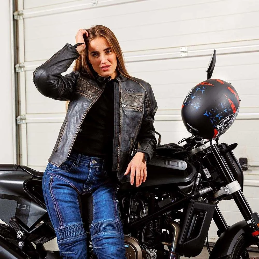 Motociklininko šalmas W-TEC Café Racer