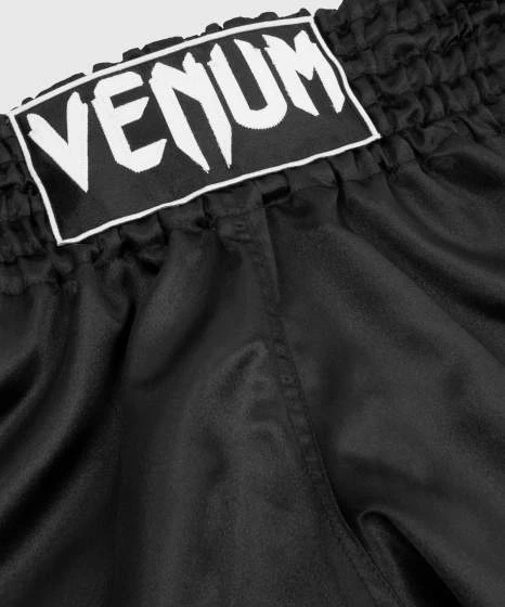 Muay Thai šortai Venum Classic - Juodas/Baltas