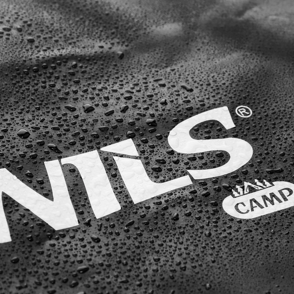 Vandeniui atsparus krepšys Nils Camp NC1703 30 l, juodas