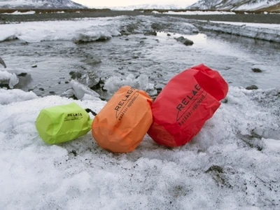 Neperšlampamas maišas BasicNature 210T 10L, raudonas