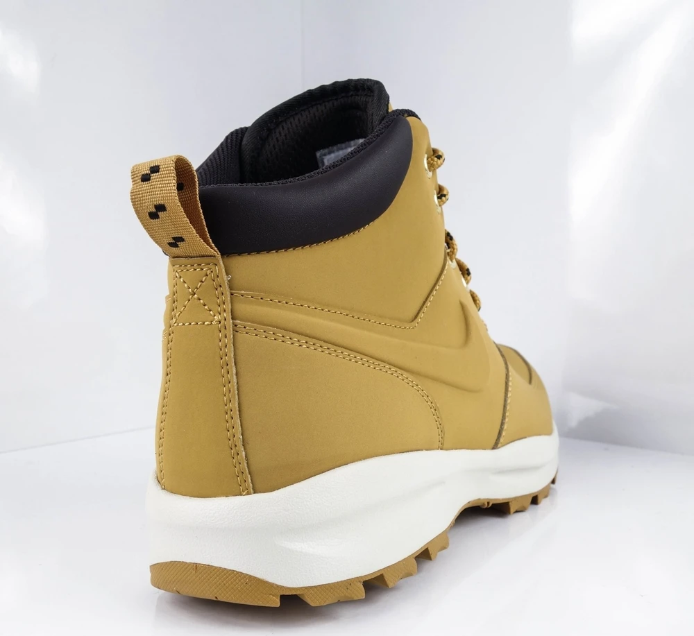 Nike Avalynė Manoa Leather Camel