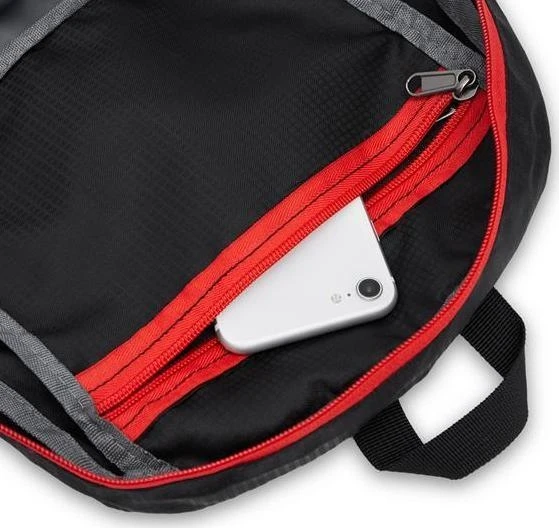 NILS CAMP NC1724 Edge juoda kuprinė 22 l