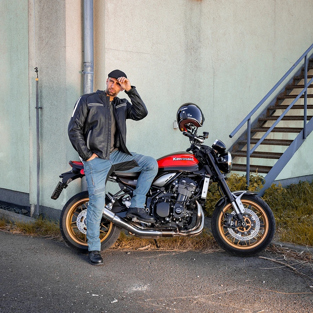 Odinė motociklininko striukė W-TEC Helsin