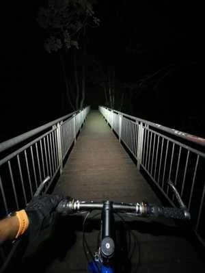 Origin Outdoors LED galvos žibintuvėlis Fusion