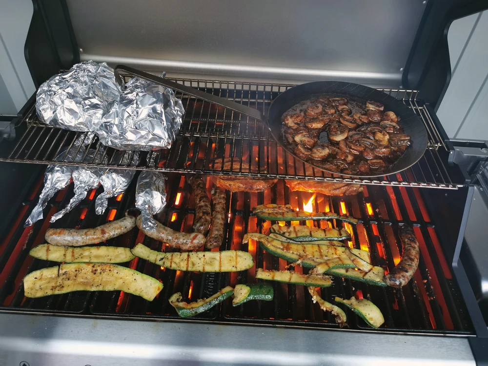 Origin Outdoors Wrought Iron Pan