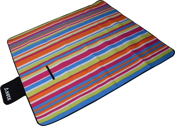 Paklotas piknikui su aliuminio folija YATE - B raštas (150x130cm)