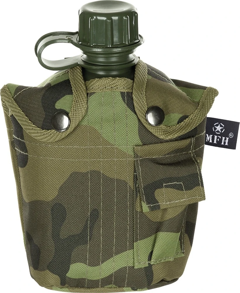 Plastikinė gertuvė su dėklu MFH, M 95 CZ Camo, 1l