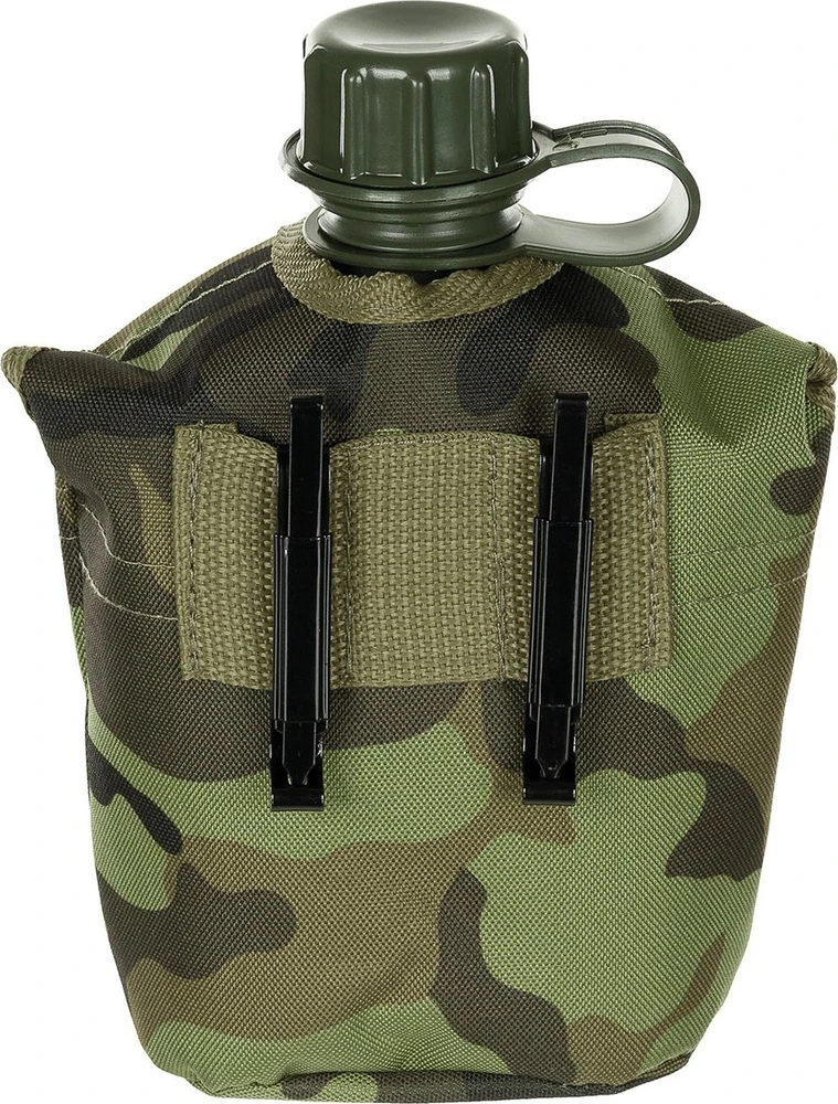 Plastikinė gertuvė su dėklu MFH, M 95 CZ Camo, 1l
