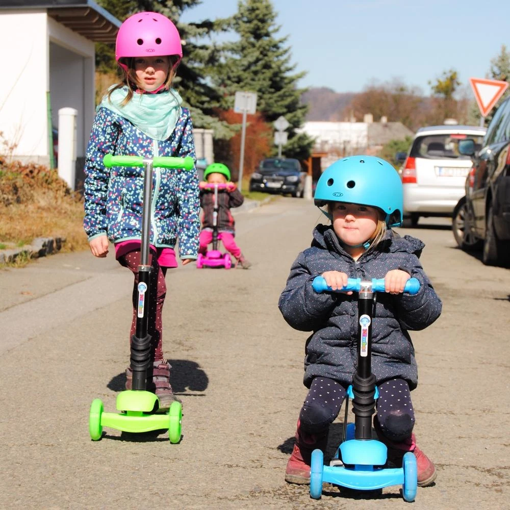 Šalmas riedutininkams, riedlentininkams, dviratininkams Worker Neonik
