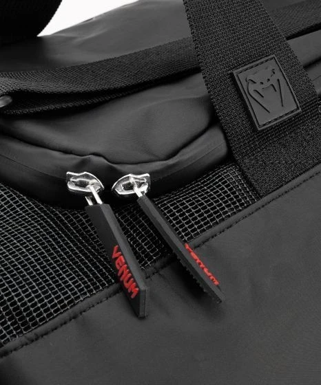 Sportinis krepšys Venum Trainer Lite Evo - juodas/raudonas