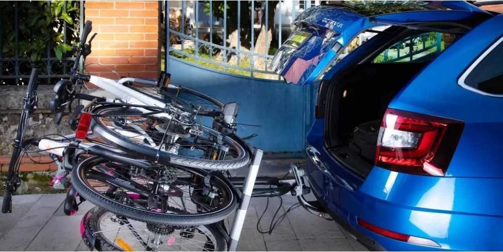 Towbar Bike Rack BuzzRack EAZZY 3