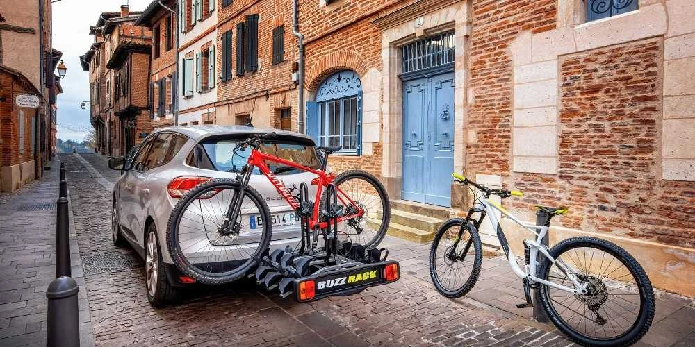 Keturių dviračių laikikis ant kablio BuzzRack BUZZRACER 4