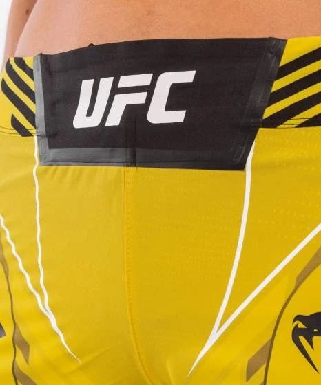 UFC Venum Authentic Fight Night moteriški šortai – Long Fit – geltoni