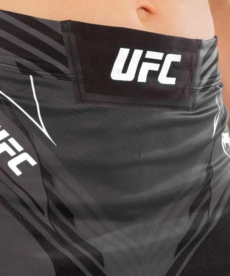 UFC Venum Authentic Fight Night moteriškas skortas – juodas