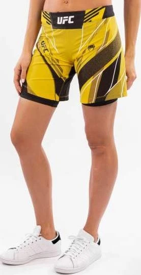 UFC Venum Authentic Fight Night moteriški šortai – Long Fit – geltoni