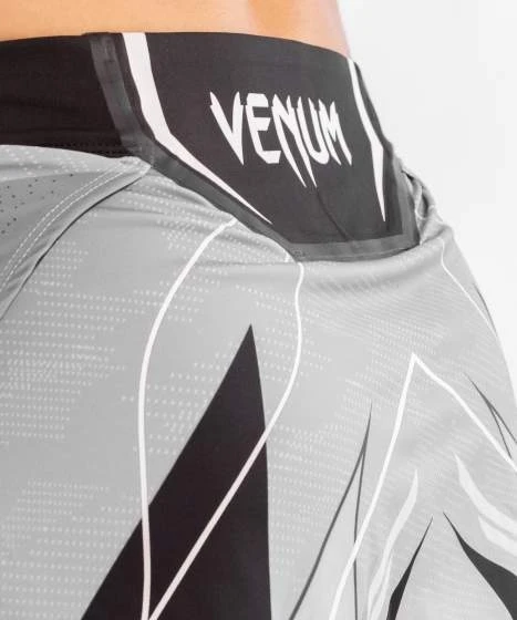 UFC Venum Authentic Fight Night moteriškas skortas, baltas