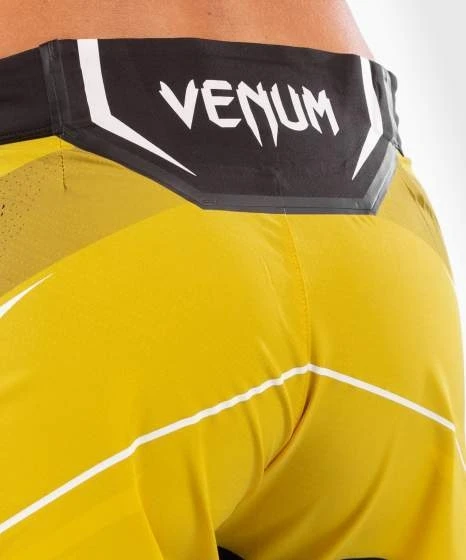 UFC Venum Authentic Fight Night moteriški šortai – Long Fit – geltoni