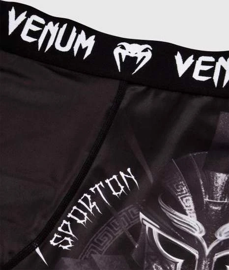 Vale Tudo šortai Venum Gladiator 3.0 - juoda/balta