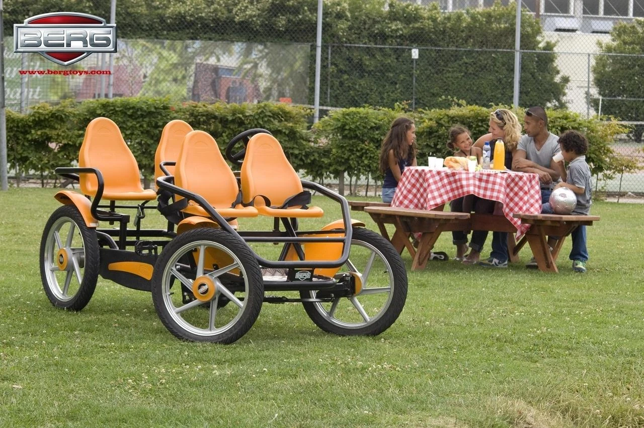 Velomobilis BERG Gran Tour Racer (4 vietų)