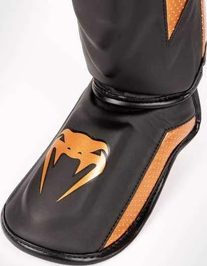 Venum Elite Evo Shinguards - Juodas/Bronze