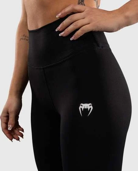 Tamprės Venum Essential Lifestyle, juodos
