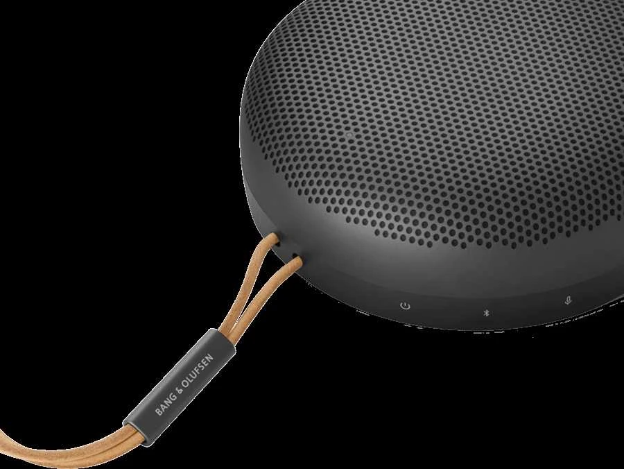 Bang & Olufsen Beosound A1 2nd Gen Nešiojama belaidė Bluetooth kolonėlė su balso asistentu, Juodos antracito spalvos