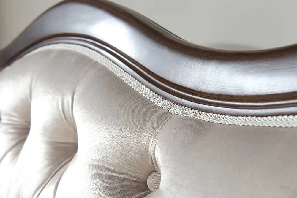 Sofa Taranko Meble Kanapa WERSAL W-3 TARANKO Audinys A TARANKO - Dažyto medžio su patina spalva