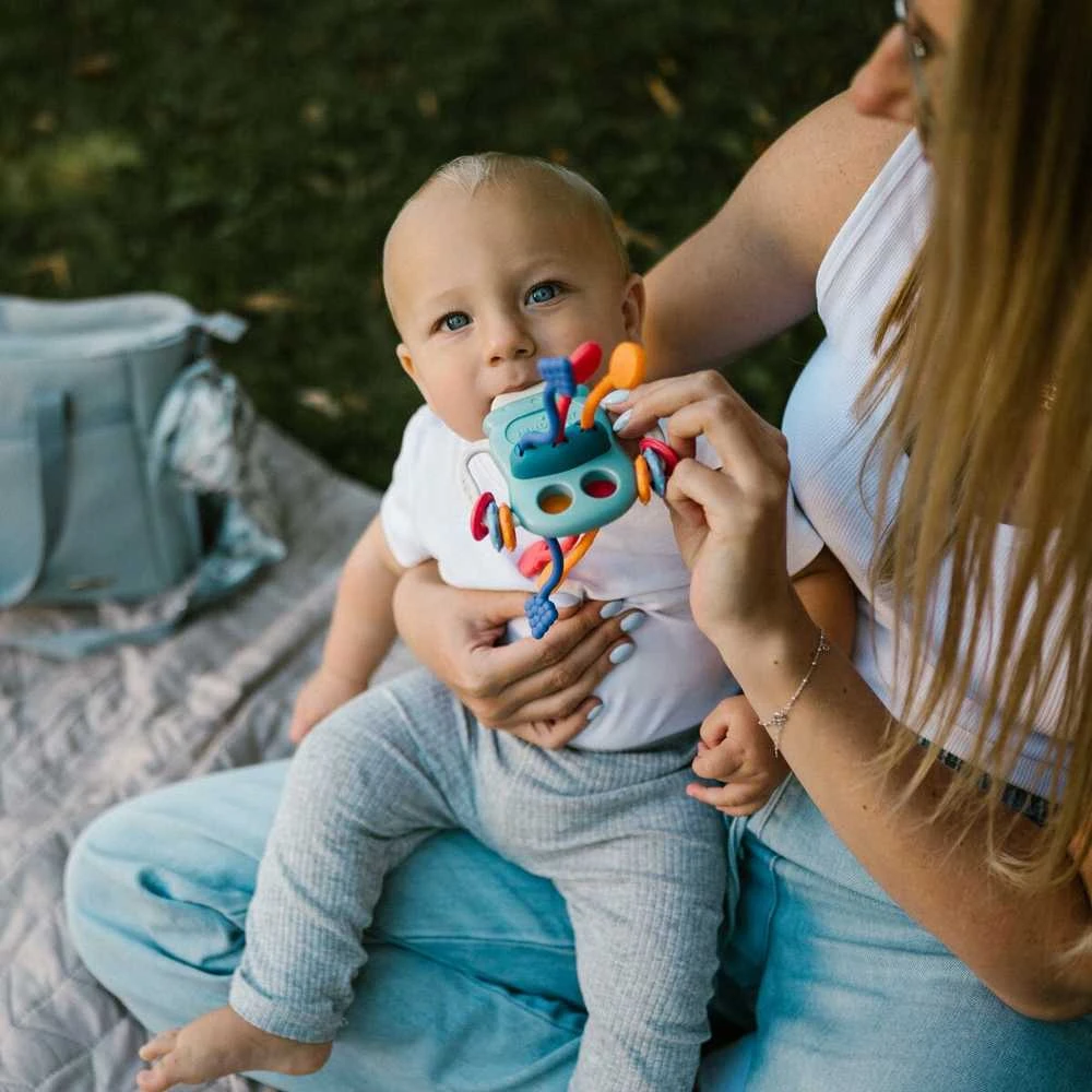 Baby Ono BabyOno sensorinis žaislas buteliukas 1581