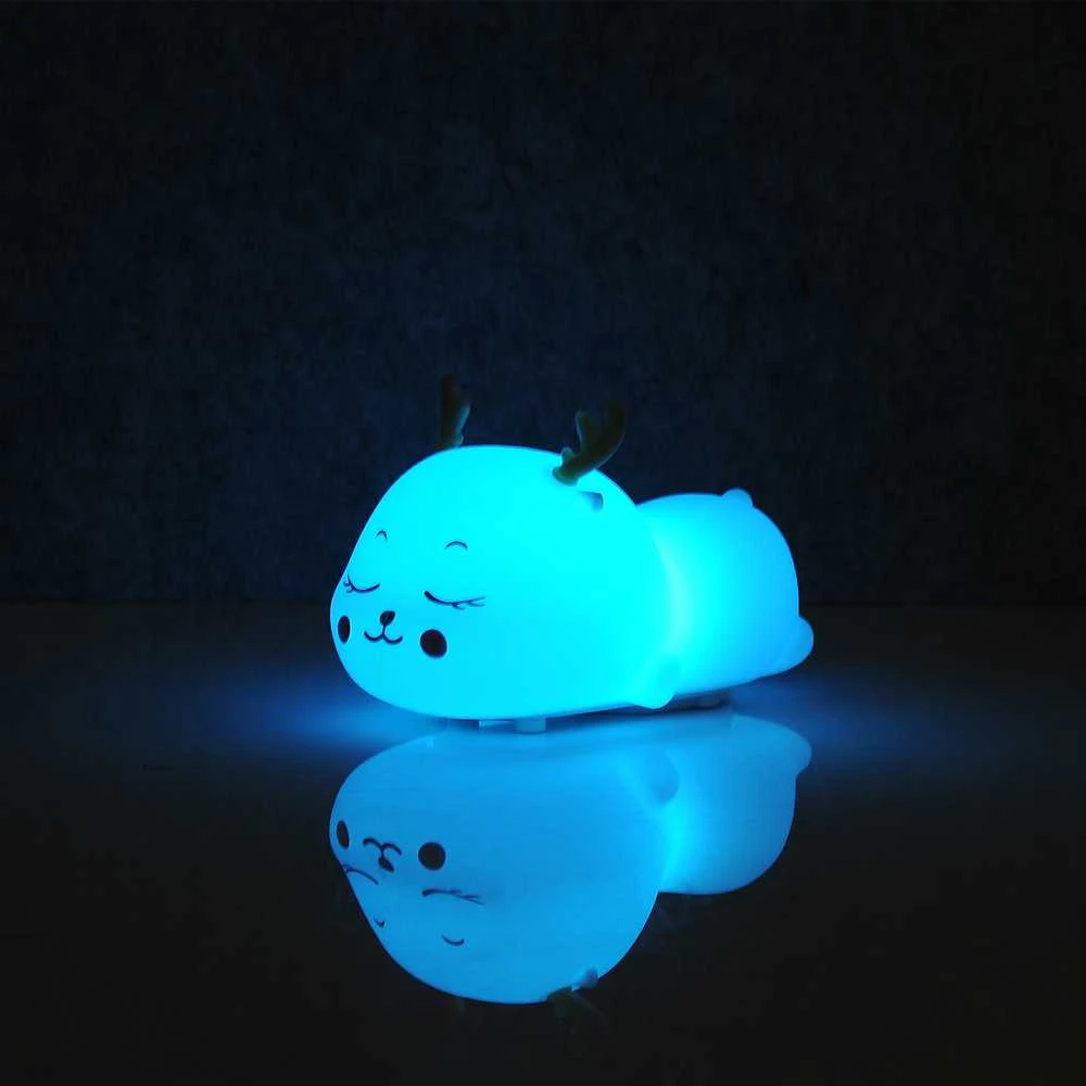 Pakraunamas naktinis LED Briedžiukas - šviestuvas