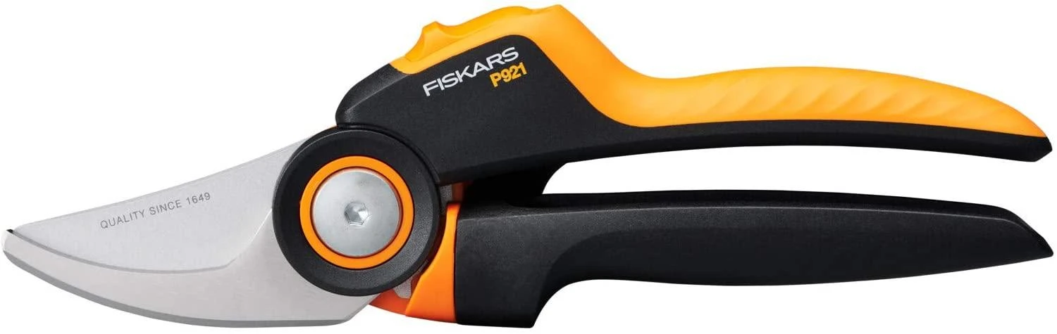 Fiskars X-series sekatorius prasilenkiančiais ašmenimis M (P921) 1057173