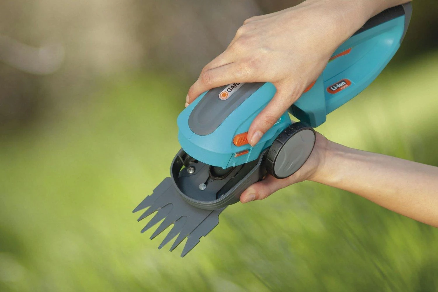 Gardena pakaitiniai žolės/buksmedžio ašmenys, plotis 8 cm