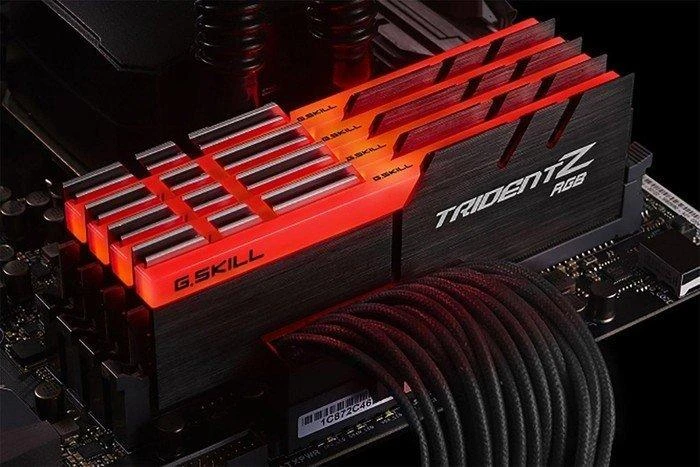 RAM G.Skill DIMM 32 GB DDR4-3200 (4x 8 GB) keturių rinkinių atmintis - juodas, F4-3200C16Q-32GTZRX, Trident Z RGB, INTEL XMP