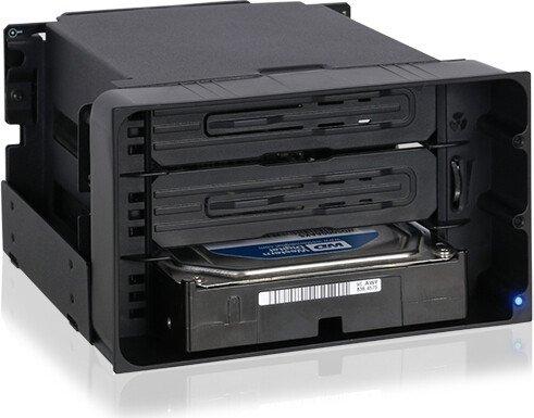 Nezatříděno „Icy Dock“ SATA III / SAS – SATA III „flexiDOCK“ (MB830SP-B)