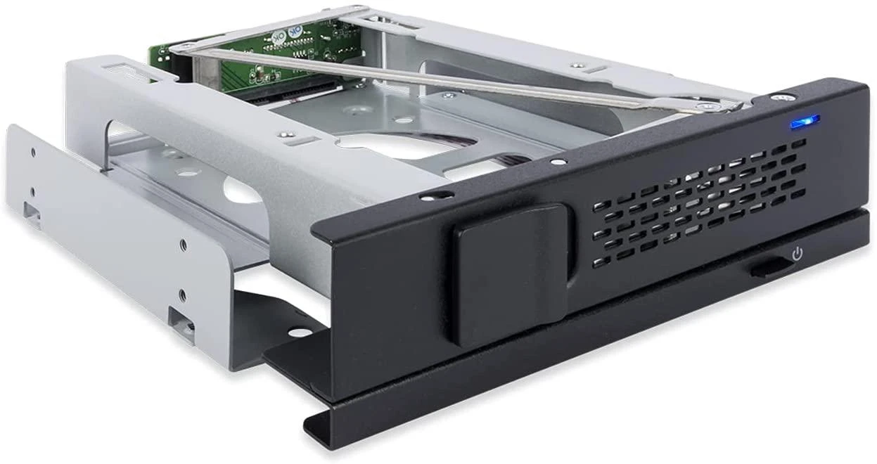 Icy Dock 3,5 colio SATA/SAS korpusas (MB171SP-1B)