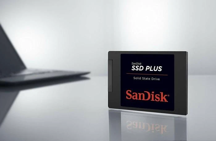„SanDisk PLUS 2TB SSD SATA2.5“