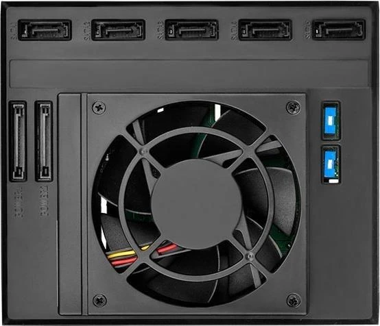 Silverstone FS305-12G galinė jungčių panelė su ventiliatoriumi