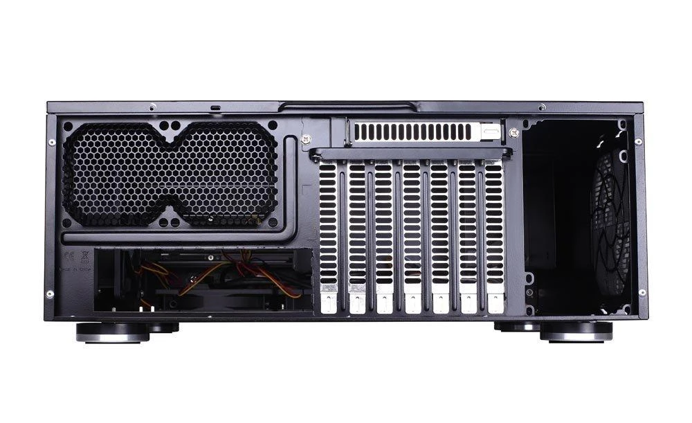 SilverStone SST–GD07B USB 3.0 Grandia Desktop – juoda