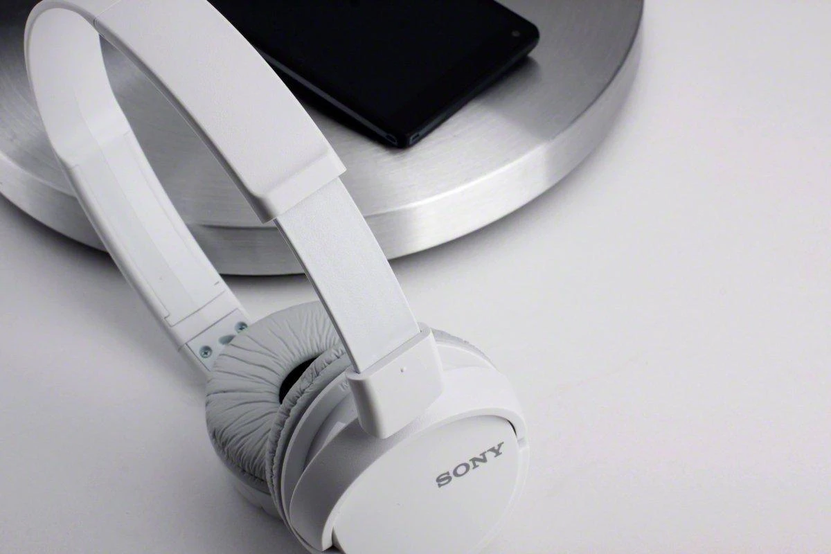 Ausinės Sony MDR-ZX110APW